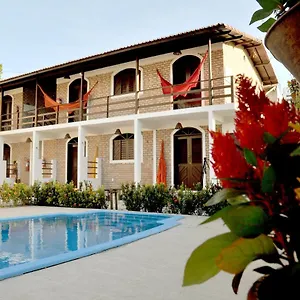 Oxente Hotel